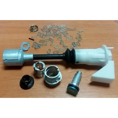 4556337 Ремкомплект замку капота Focus II/C-Max 2003-