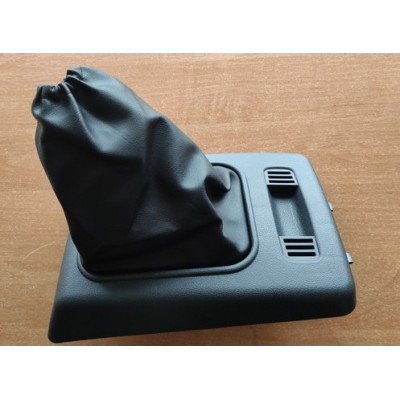 2T14V045B78AFN2E6 Чехол ручки КПП с рамкой Connect 2002- 2T14V045B78AFN2E6 Чехол ручки КПП с рамкой Connect 2002-