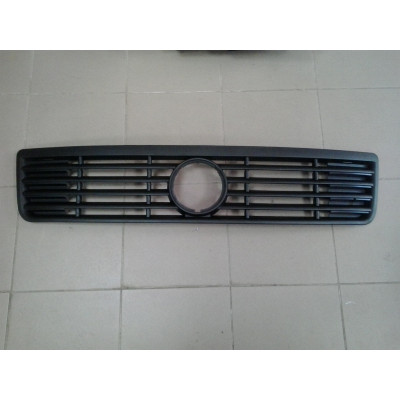 88530449502 Решітка радіатора передня VW LT 28-35 1996-2006
