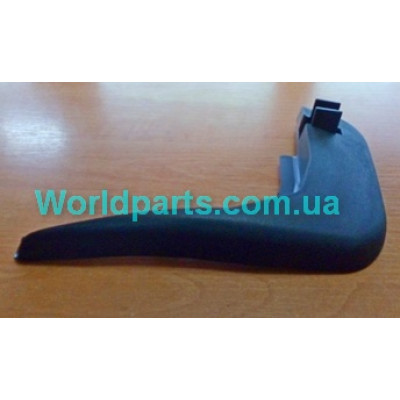 Бризговик передній L Connect 1.8TD/TDCI 2002-