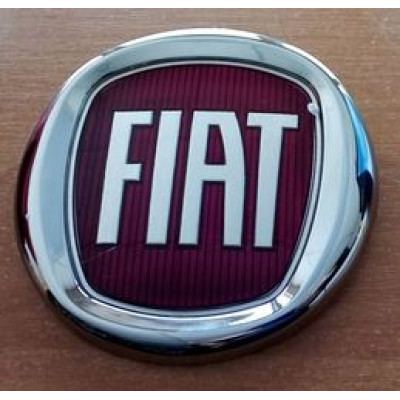 Емблема FIAT передня